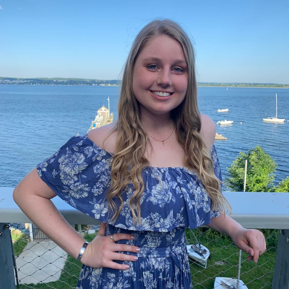 Meet your Posher, Lexi